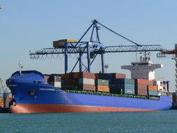 广州市船诚内贸集装箱海运代理公司 专业服务助力国内贸易物流